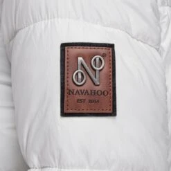 Navahoo Vestes Dhiver Veste D’hiver Tikunaa Femme Blanc -Navahoo Soldes e27e58277cf4d6590ce481d8ec18803c